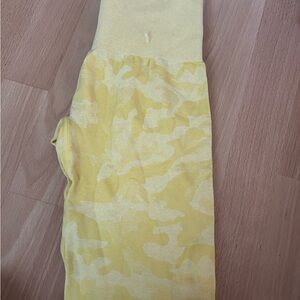 NVGTN Yellow Camo Leggings
